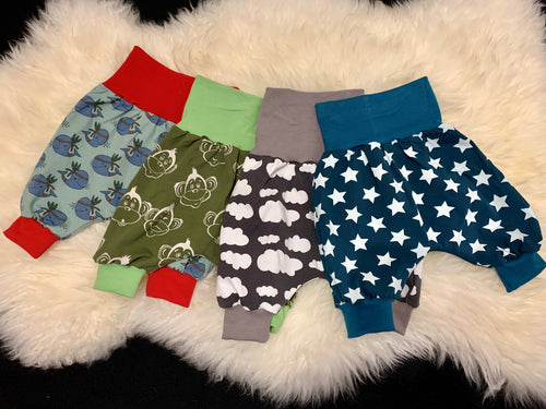 Pumphose Grösse 68 in div. Farben